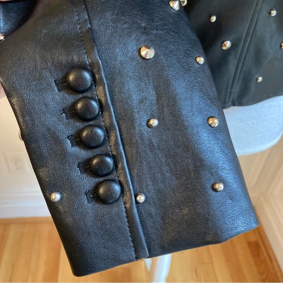 AKIRA Black Studded Faux Leather Jacket NWT - Picture 5 of 9